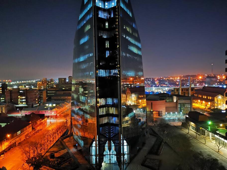 1007-Stunning Studio Apt With Incredible Joburg Views Joanesburgo Exterior foto
